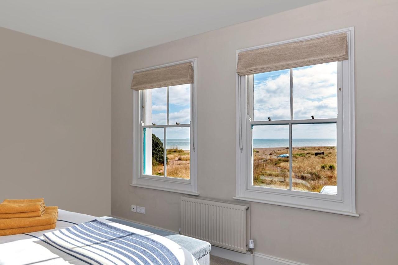 Bosun Cottage - Boutique Retreat On The Beach Deal Exterior photo